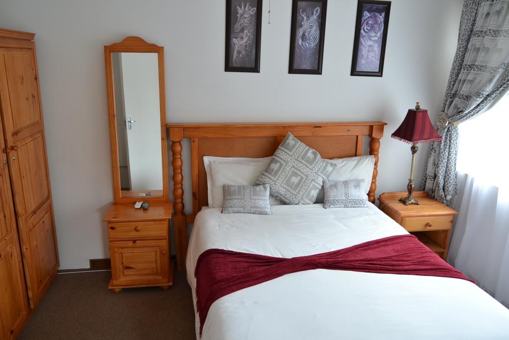 Kimberley Manor Guesthouse Экстерьер фото