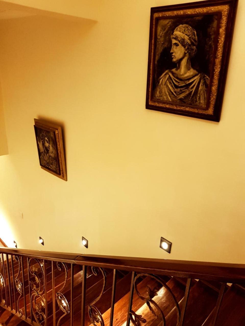Kimberley Manor Guesthouse Экстерьер фото